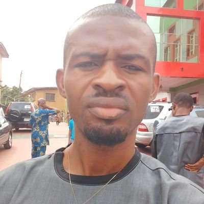 Am just a good guy, looking for good people, am hand work and business
replied computers and sales laptops accessories training
am located queen cinema ibadan
