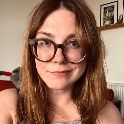 Bespectacled theatre director/writer 
| JMK Finalist 2019/2021 | Associate Artist @ProductionsShe | she/her