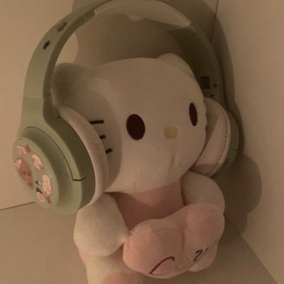 shxvedice's profile picture. 