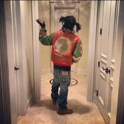 moosehimself1's profile picture. 