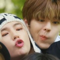 현제넡ㅡMET SKZ AGAIN!💜 (@hyunjinnie_bab0) 's Twitter Profile