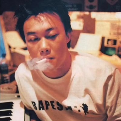 BaoChi1iZhi_'s profile picture. 利己主义