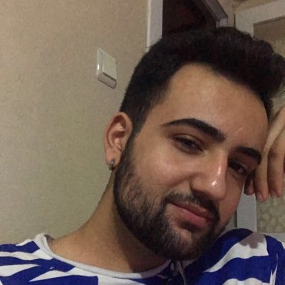 simurgdiyebiri's profile picture. 