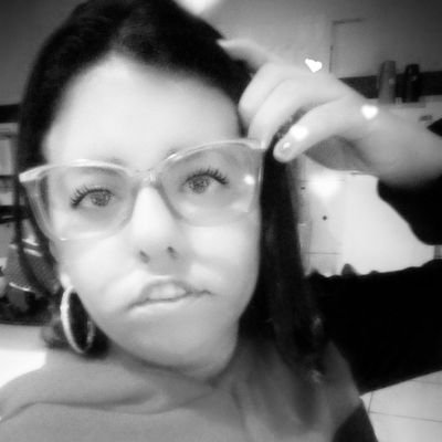 Mariana35454131's profile picture. Marília Mendonça te amo muito minha lila até o infinito minha rainha