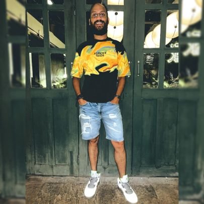 RawChords's profile picture. I'm the batman of music, Entrepreneur during the day and Rockstar by night..!! follow my music on my FB Page Stay Hungry, Stay Foolish, Stay Raw..!!