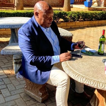 We live with a generation that laughs at you when you’re trying 🤦♂️🤦♂️