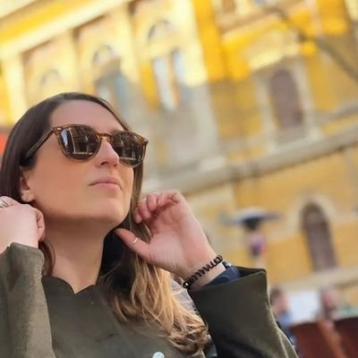 Qualitative Researcher, Beyonder, orgogliosamente parte del team Media. Viaggio tanto, recensisco cose e aspetto che la cervicale mi uccida!
