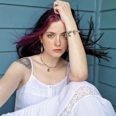 LaurenM_1021's profile picture. @nailswlolo on insta for nail inspo 🤪💅🏻