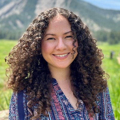 Picture Book writer, Occupational Therapist, Puerto Rican🇵🇷 🎻 🎶 #StorytellerAcademy, #SCBWI, #PBparty finalist '23, Rep'd by @Lynnette_Novak @seymouragency