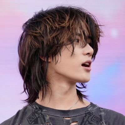 shotzhxy's profile picture. escrevendo plots que nunca vou desenvolver