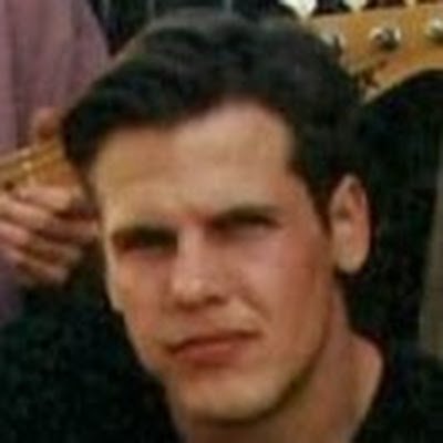 ric3944's profile picture. 