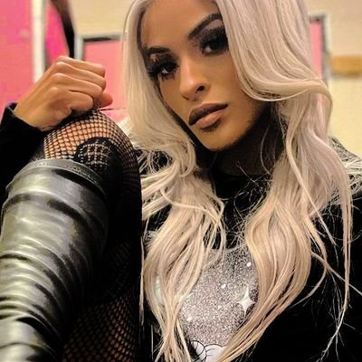 Parody Account of @ZelinaVegaWWE | She's the 𝐋𝐀𝐃𝐘 𝐎𝐅 𝐓𝐇𝐄 𝐋𝐖𝐎, but don't let her sweet innocence fool you cause remember the devil was once an angel.