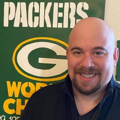 Wisconsin Sports Fan writing about my favorite teams for fun! Check out my latest stuff at @Packers_Stuff