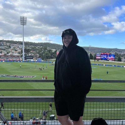 Media manager for Glenorchy cricket club, Commentator for the TSL,  Collingwood tragic and aspiring journalist.