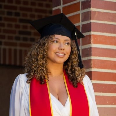 USC & Spelman Alumna |🔺🐘| formerly @ Twitter | tech. equity. strategy. | views are my own.