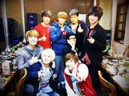 I LOVE SUPERJUNIOR,I ALSO LIKE DANCE PARTY ROCK!!
MY NAME IS YI QIAN TEY 
LIVE IN A MALAYSIA