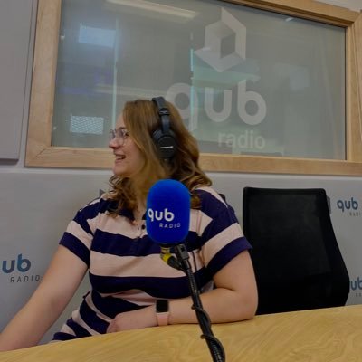 Recherchiste à @qubradio 🎙 Diplômée en Art et technologie des médias profil animation et production radiophonique👩‍🎓