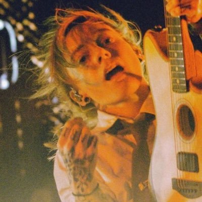 fireb3rd's profile picture. 