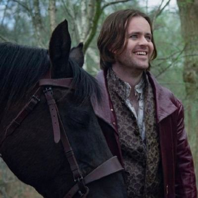 Dasha. 25 she/her. Russian Whovian, Sherlockian, Good Omens, The Witcher (books, games, The Hexer (2002) ,TWN),
Tumblr(more active there) - old-deerstalker-hat
