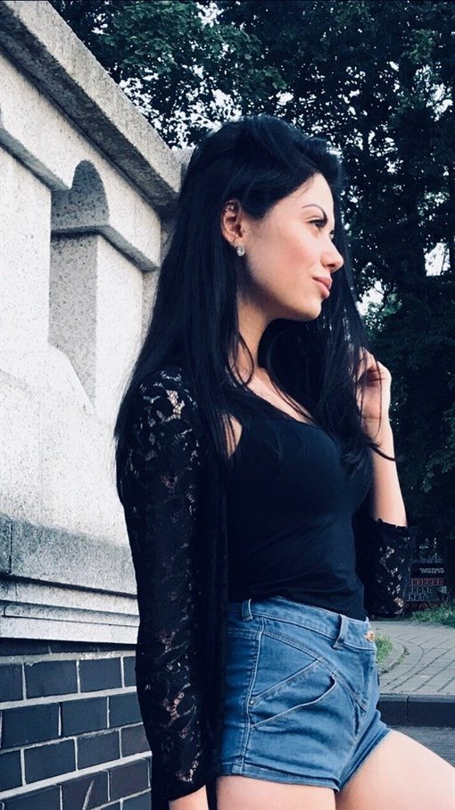 RudyVeda85752's profile picture. day @citi banker; night jpeg enjoyer