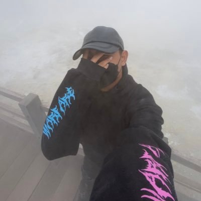 ARxAadz's profile picture. 