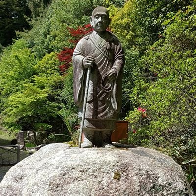 Ｘをはじめてこの春で３年目の一般People🧒仏教・お寺・聞法が大好きです♥只今、二十四輩・御旧跡寺院を巡拝中📿北関東の花の名所にも出かけています🌸