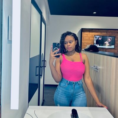 LuuDeep01's profile picture. 