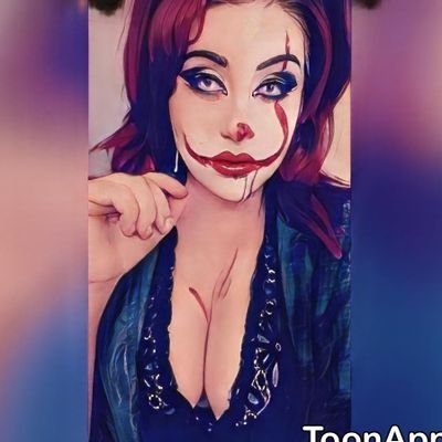 Just A Girl, Who Loves All Things Spooky🎃And Gaming! 🎮
Twitch Affliated, Variety Streamer 🖤