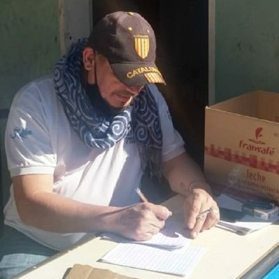 No soporto la injusticia,soy del lado izquierdo ,, vivir viajando es mi estilo , socio fundador de TUyO, taxistas unidos y organizados . Catalunya mi ciudad