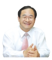 pjhye01's profile picture. 한국고령사회교육원 원장. 사단법인 대한노인회 정책이사, 한국고령사회총연합회 회장. 보건복지부 노인자살예방대책위원회 사무총장. 가정행복학교 대표. 서울시건강가정지원센터 운영위원. Canada Christian 대학교 겸임교수