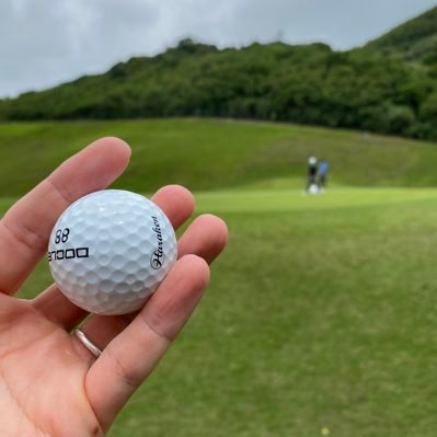 ゴルフ垢 ベストスコアは71 ゴルフに役立つ楽ちんストレッチやゆるいトレーニングを配信します😊少しでもスコアや身体のケアに役立てれば嬉しいです。いつまでもゴルフを楽しもう😉 沖縄整体パーソナルジム開院 https://t.co/iSvGPwfWaf