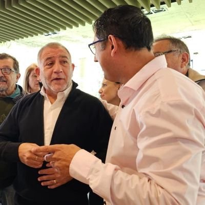 Papá de Guadalupe y Benjamín, junto a Paola. Militante del Frente Cívico. Concejal en Río Cuarto por el Frente Cívico en el Bloque Juntos Por Río Cuarto