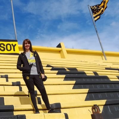 PEÑAROL es el aire q respiro🔸Pentacampeón de America y tricampeón del 🌎🔸️Campeón del Siglo 20🔸Dawsonista🔸 AYRTON SENNA🏆🔸Anti FA🔸
Como el Uruguay no hay!