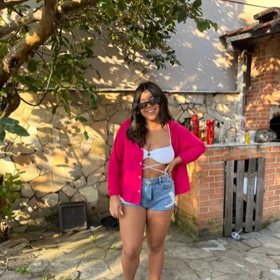 larii___santos's profile picture. 