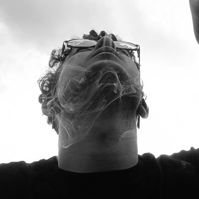 Hamidre33837103's profile picture. 