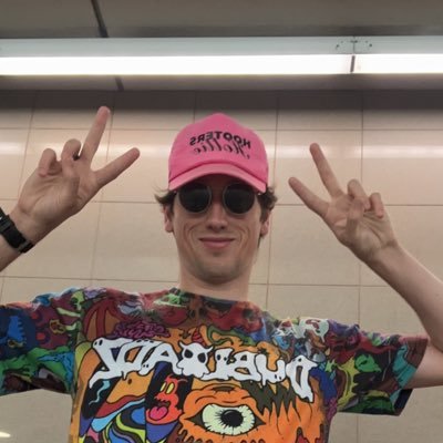 rwt916's profile picture. I’m married to @jessjc_