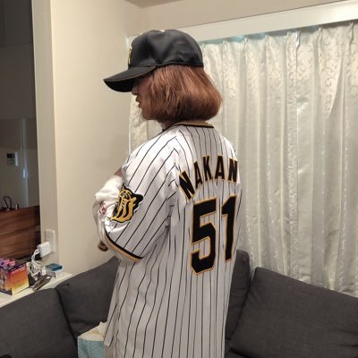 趣味:気晴らしです🍀阪神タイガースの大ファンです。皆さんと阪神優勝を喜び合いたいです🏆✨🐯💞#誹謗中傷は絶対NG即刻ブロックします🙅♀️ 強い阪神タイガースになるように見守り全力応援します🐯✨幼稚で浅はかで我慢の出来ない阪神ファンは大嫌い🙅♀️✨あと料理と映画が好きです。誤字脱字が多くてすいません😣