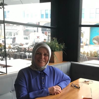 cemilecelebi971's profile picture. Öğretmen