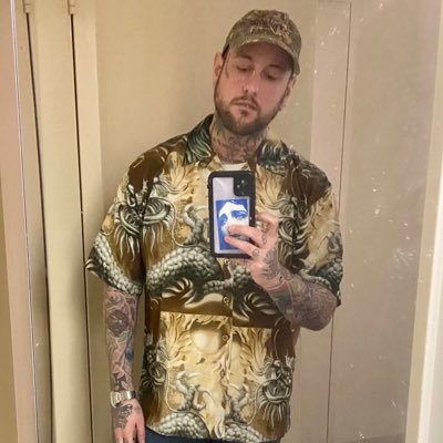 nobodyislaughin's profile picture. i believe in peace bitch