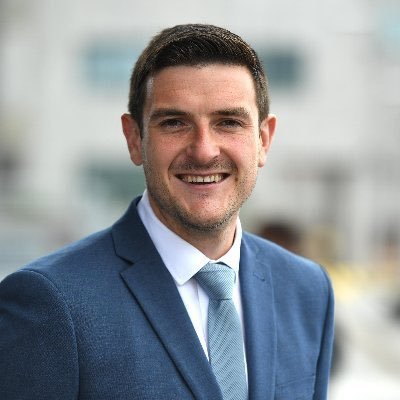 Welsh Conservative MS for Brecon & Radnorshire. Shadow Cabinet Sec for Health & Social Care 🏴 🇬🇧