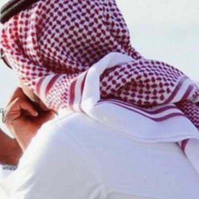 كن قويًا ، ليس المقصود قوة الجسد، بل القوة في الثبات على المبادئ، والقرارات الصائبة، والاخلاق الحميدة ...✒️