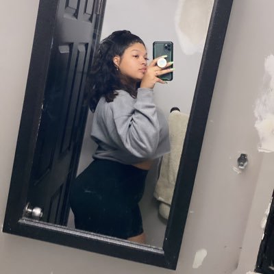 YourChinn's profile picture. Dominicana. Instagram: your.chin