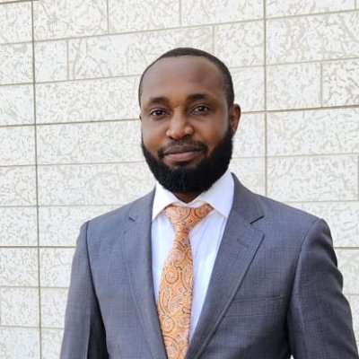 Proud husband and father. Medical doctor. Public Health Practitioner. Goal-getter. Man Utd fan.