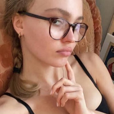 Lily Rose Depp Private Page
