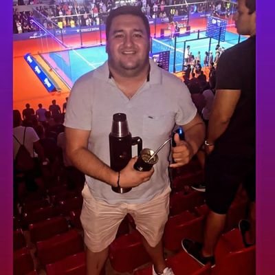 Crisledez's profile picture. En la vida lo bueno que vivimos hay que repetirlo.!
intentar, intentar, fracasar, intentar y volver a intentar.!