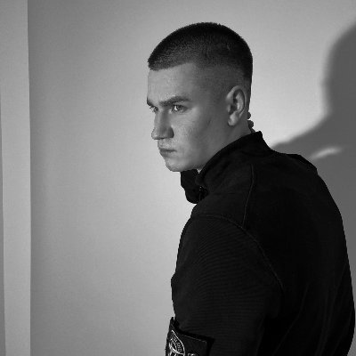 leon_mullerrr's profile picture. Travel addict, food explorer, and adventure seeker. Follow me as I explore the world, discover new cuisines, and embark on thrilling adventures!