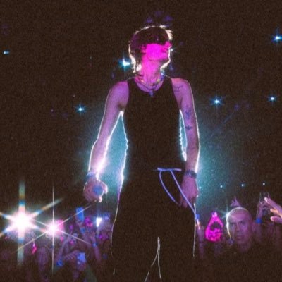 CollazoGeorge17's profile picture. Hi