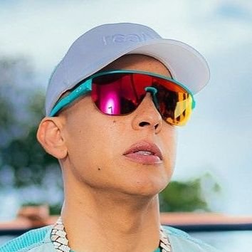 Sua melhor central de informações sobre o rei do reggaeton • Fan Account