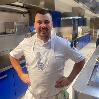 Executive Head Chef👨🍳 Caerula Mar @caerulamar