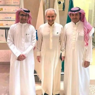 مؤسسة الوليد للإنسانية والخيرية للمساعدات الانسانيه نحن عازمون
على جسر التواصل بين الشرق والغرب لتحقيق تسامح شامل يتعدى الحدود الجغرافيه